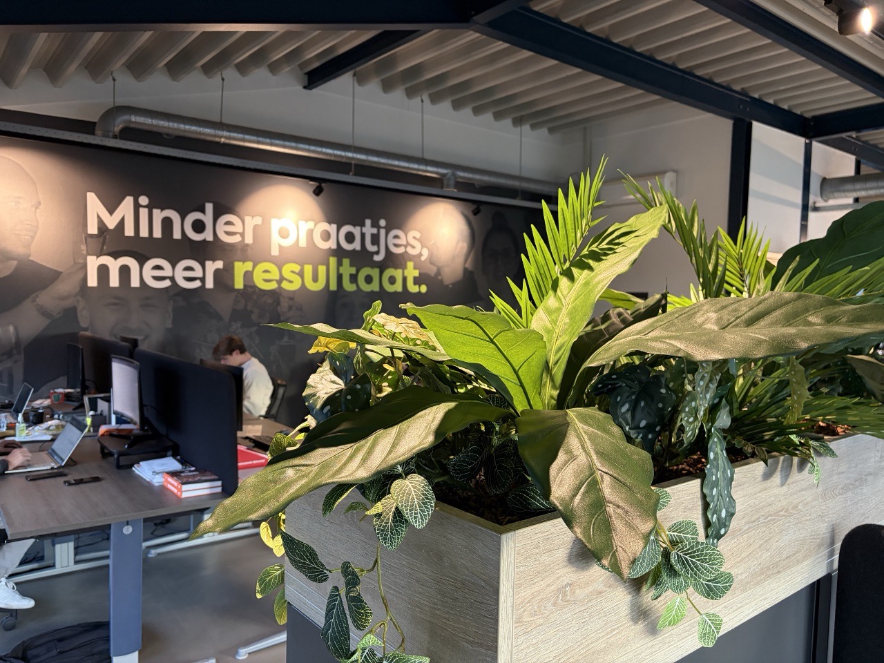 We Boost Brands - Gevulde roomdevider